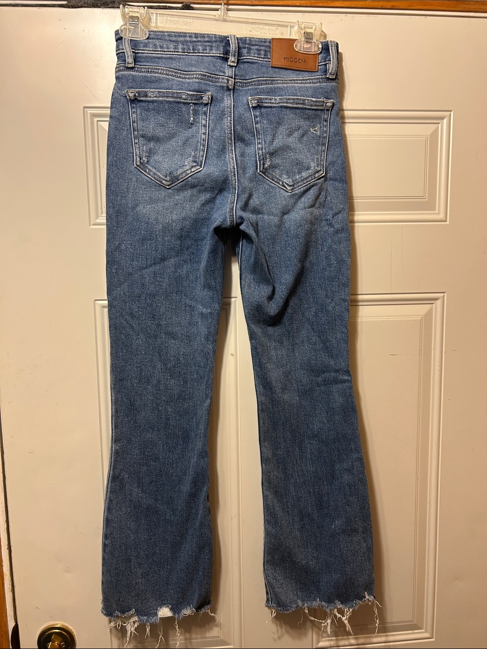 Hidden Medium Blue Jeans with Raw Hem 25